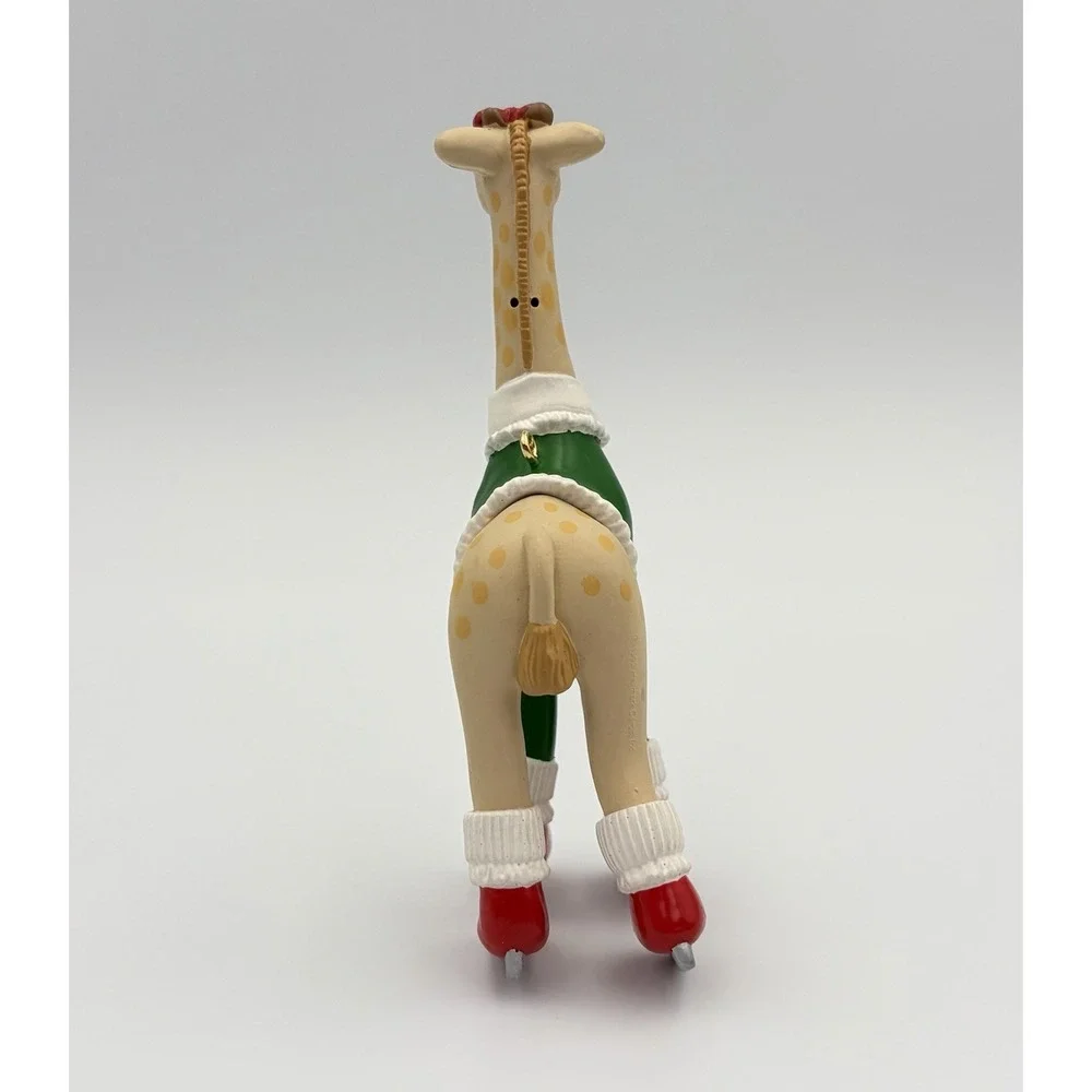 1993 Hallmark Keepsake Ornament Daughter Giraffe Ice Skater Bendable QX587-2 VTG